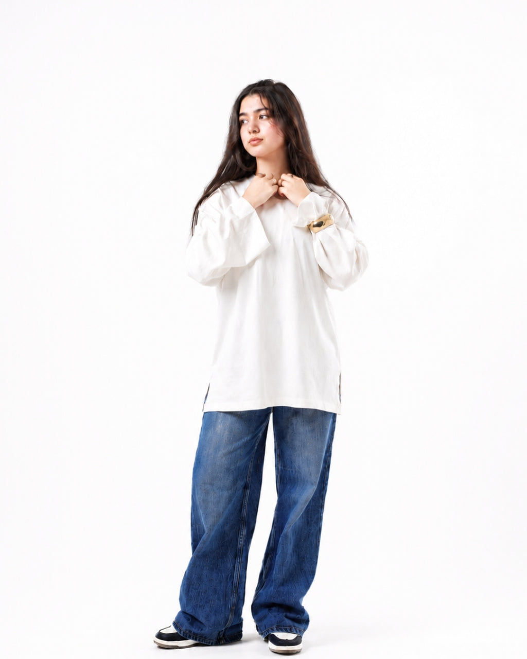 Long sleeve Oversized t-shirt -White color
