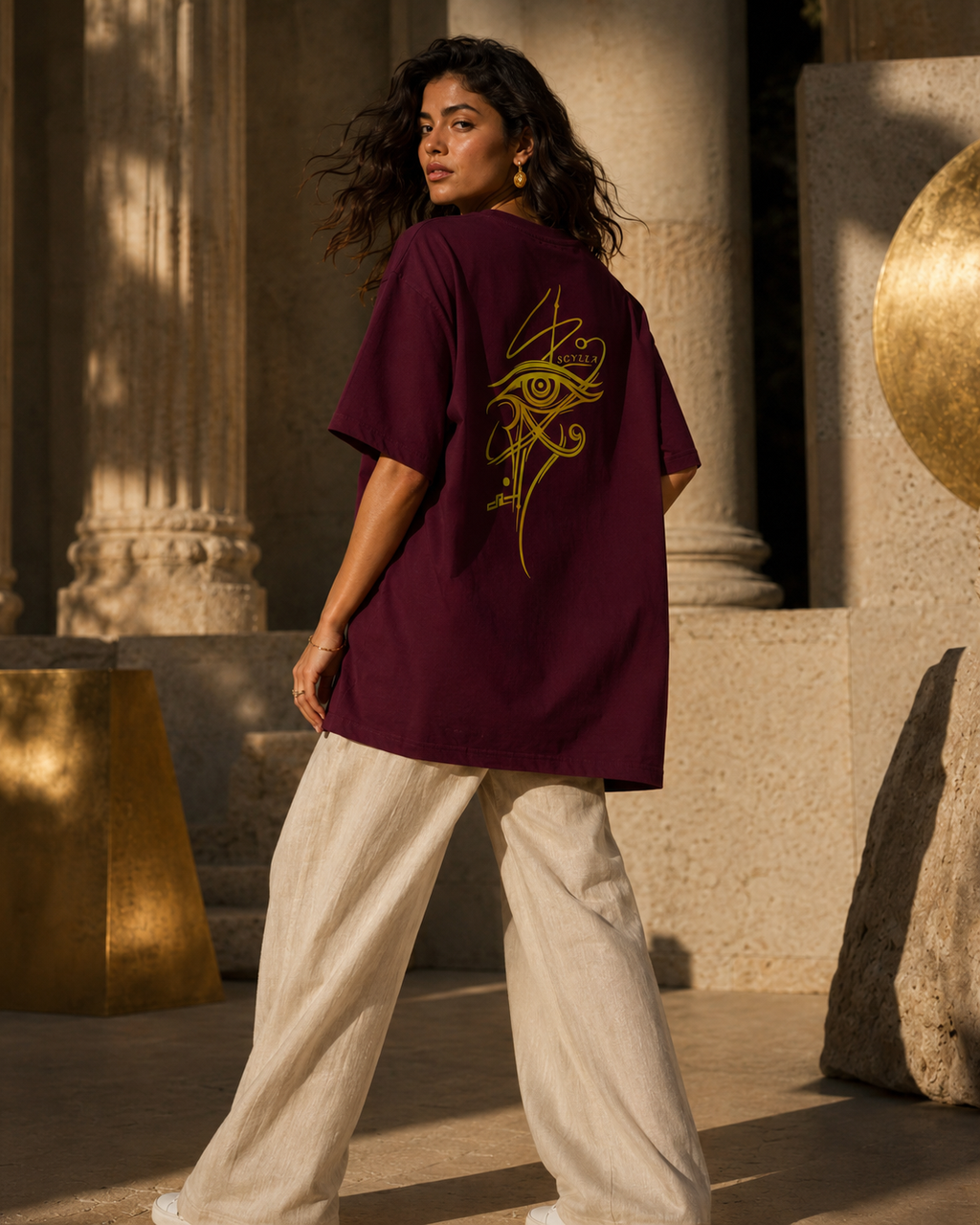 Mystrious Hours Eye Oversized T-Shirt