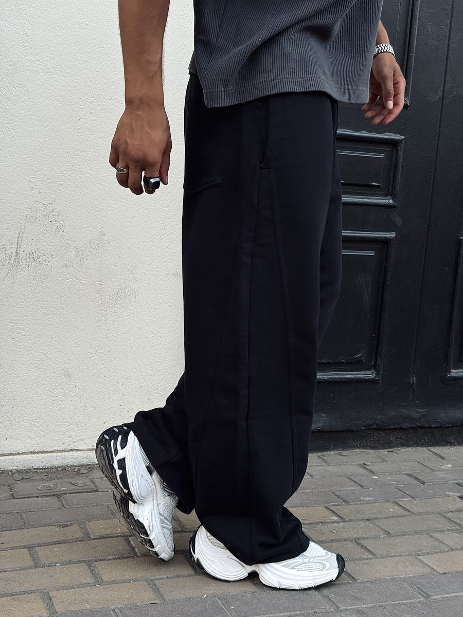 Balloon Fit Black SweatPants