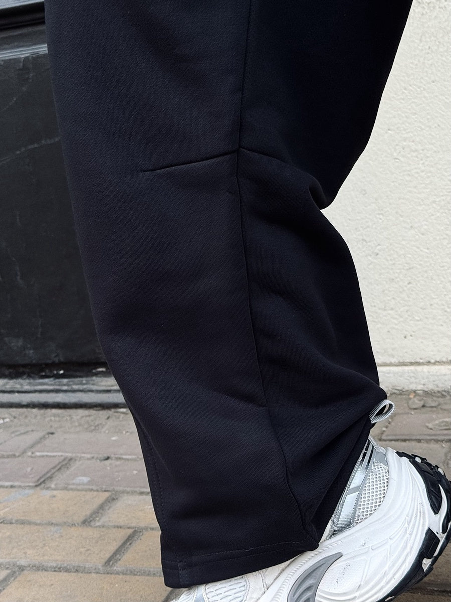Balloon Fit Black SweatPants